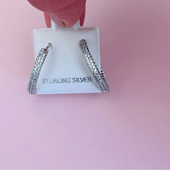 925 Sterling Silver Hoop Earrings - Picture 4 of 9